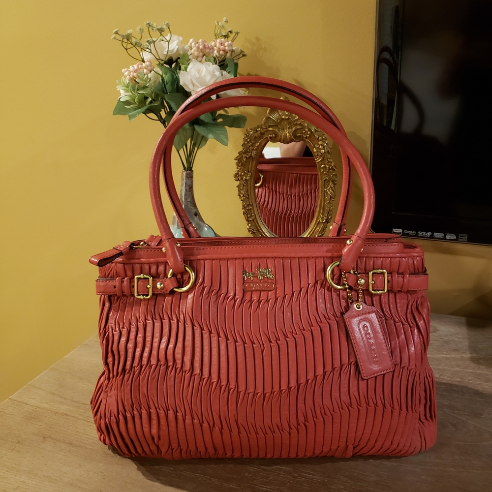 Coach Madison Gathered Leather Sophia Satchel – Vermillion Red w/ Dust Bag NWOT! - Picture 1 of 10